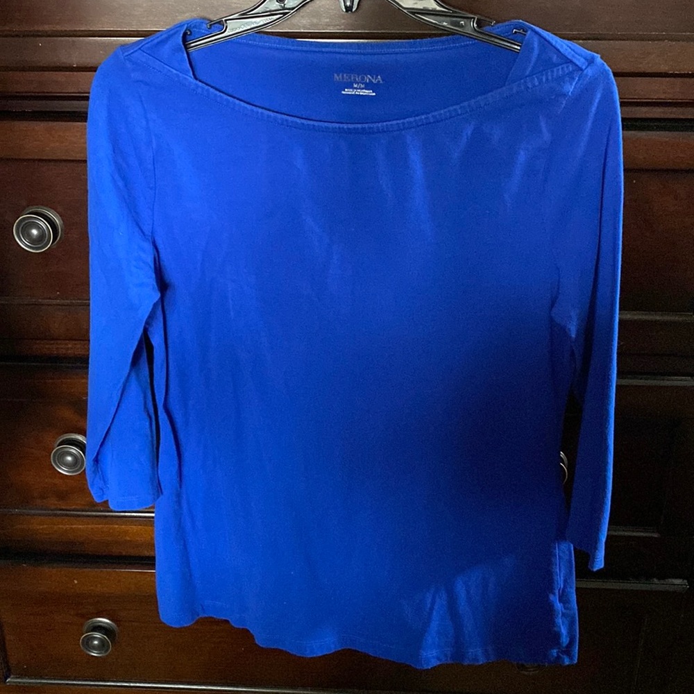 3/4 sleeve royal blue shirt